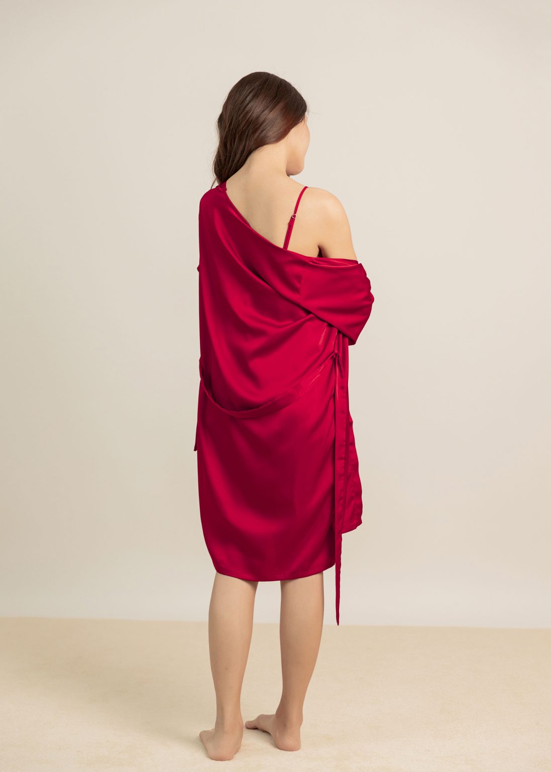 Duchess Azalea Nightdress Set in Maroon - Image 10