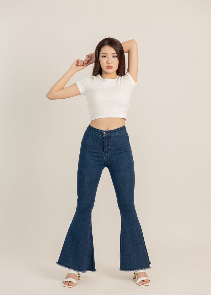 Slim Perception Tennessee West Flare Jeans in Dark Blue • DREAMSCAPED