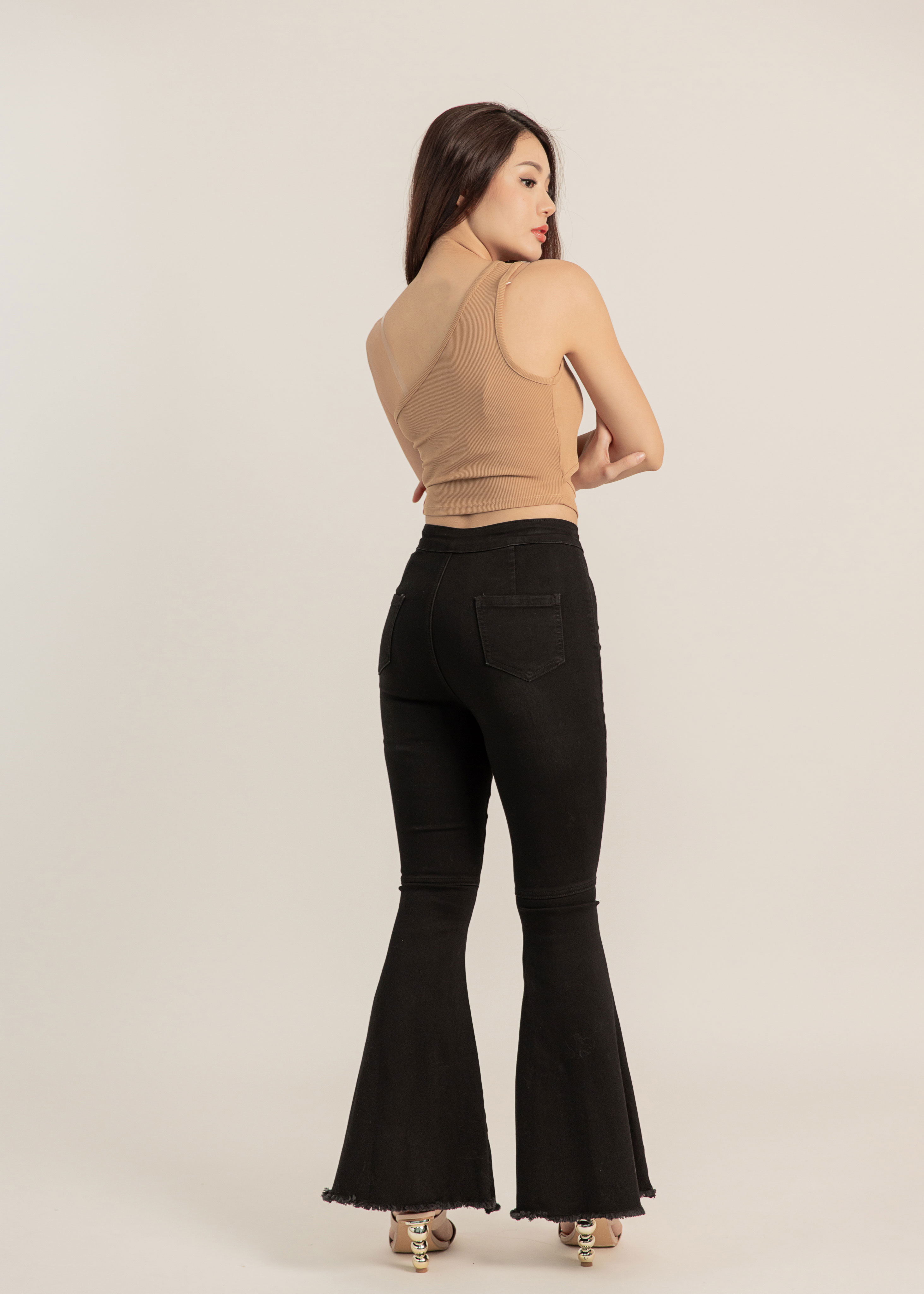 Slim Perception Tennessee West Flare Jeans in Black • DREAMSCAPED