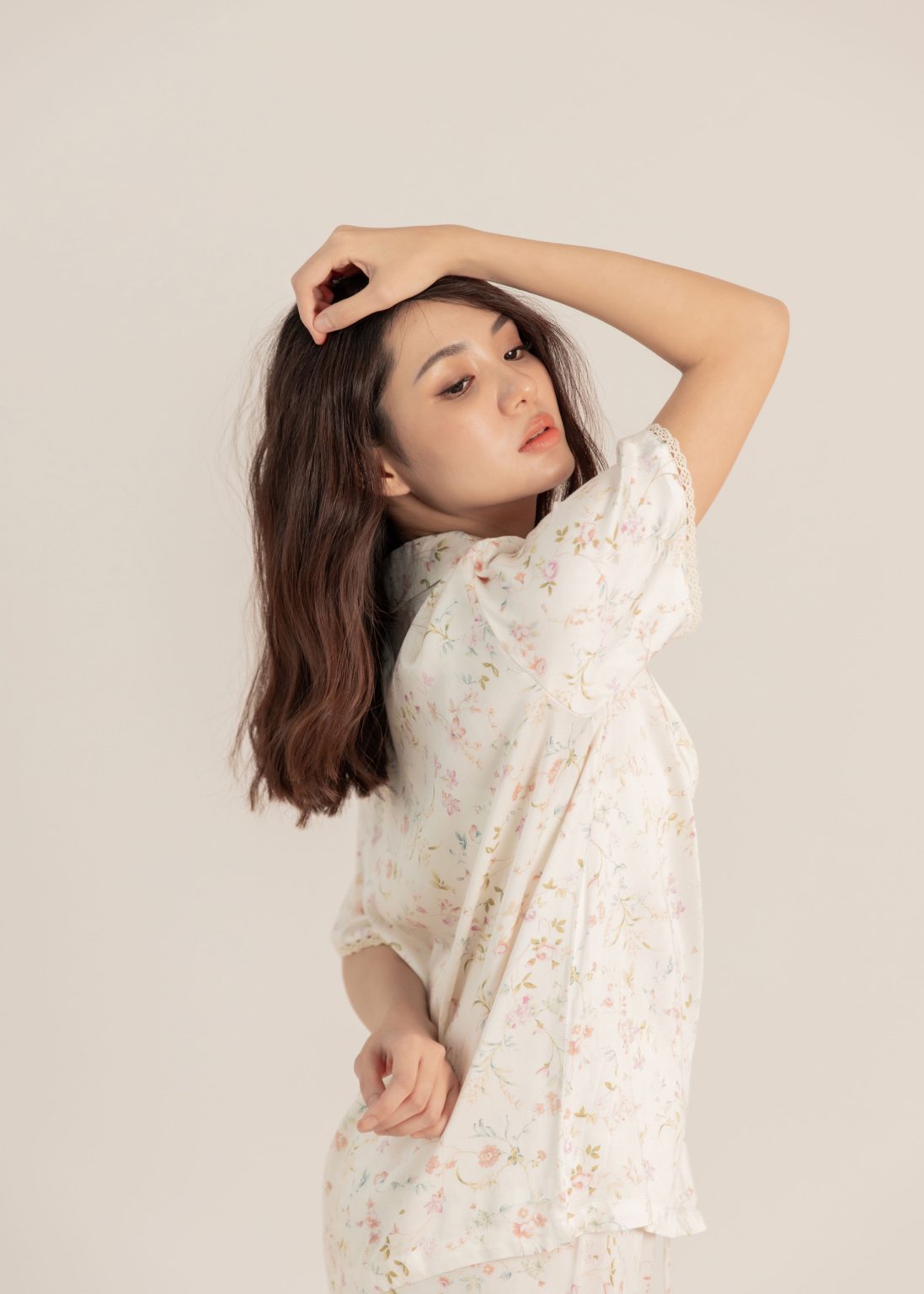 Bell Corsage Nightwear Set - Image 9