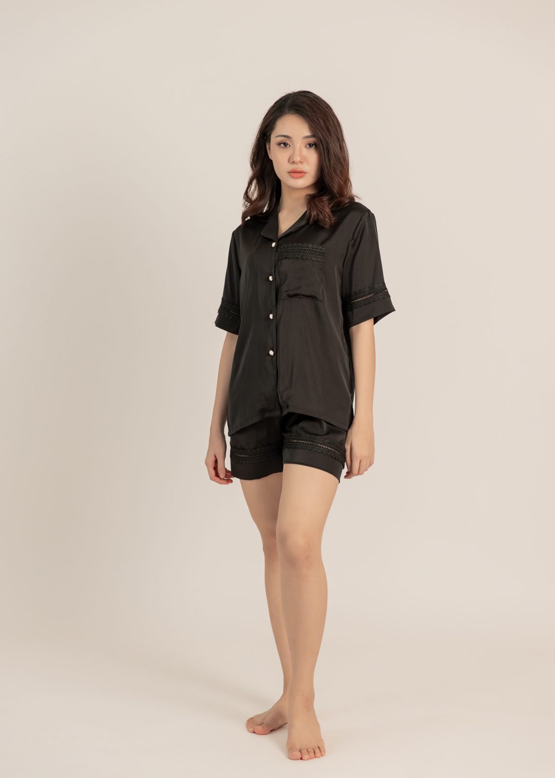 Florence Hues Nightwear Set in Black