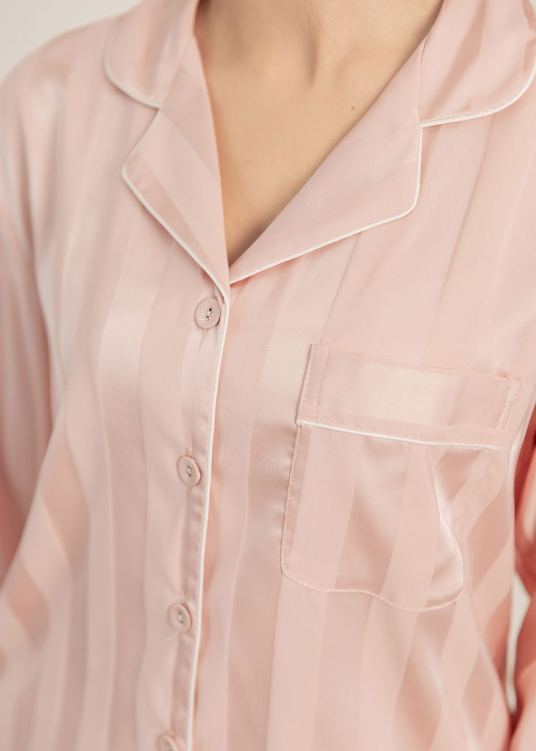 Riviera Nightwear Set in Pink - Image 7