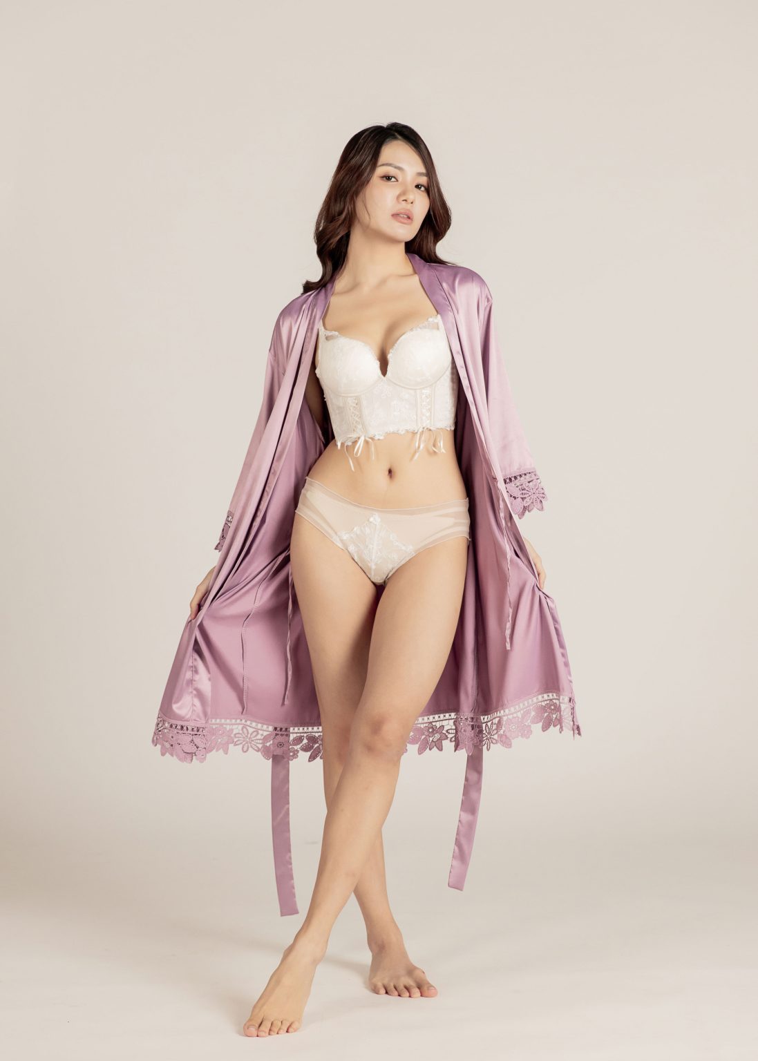 Regal Blush Robe in Heather Purple - Image 12