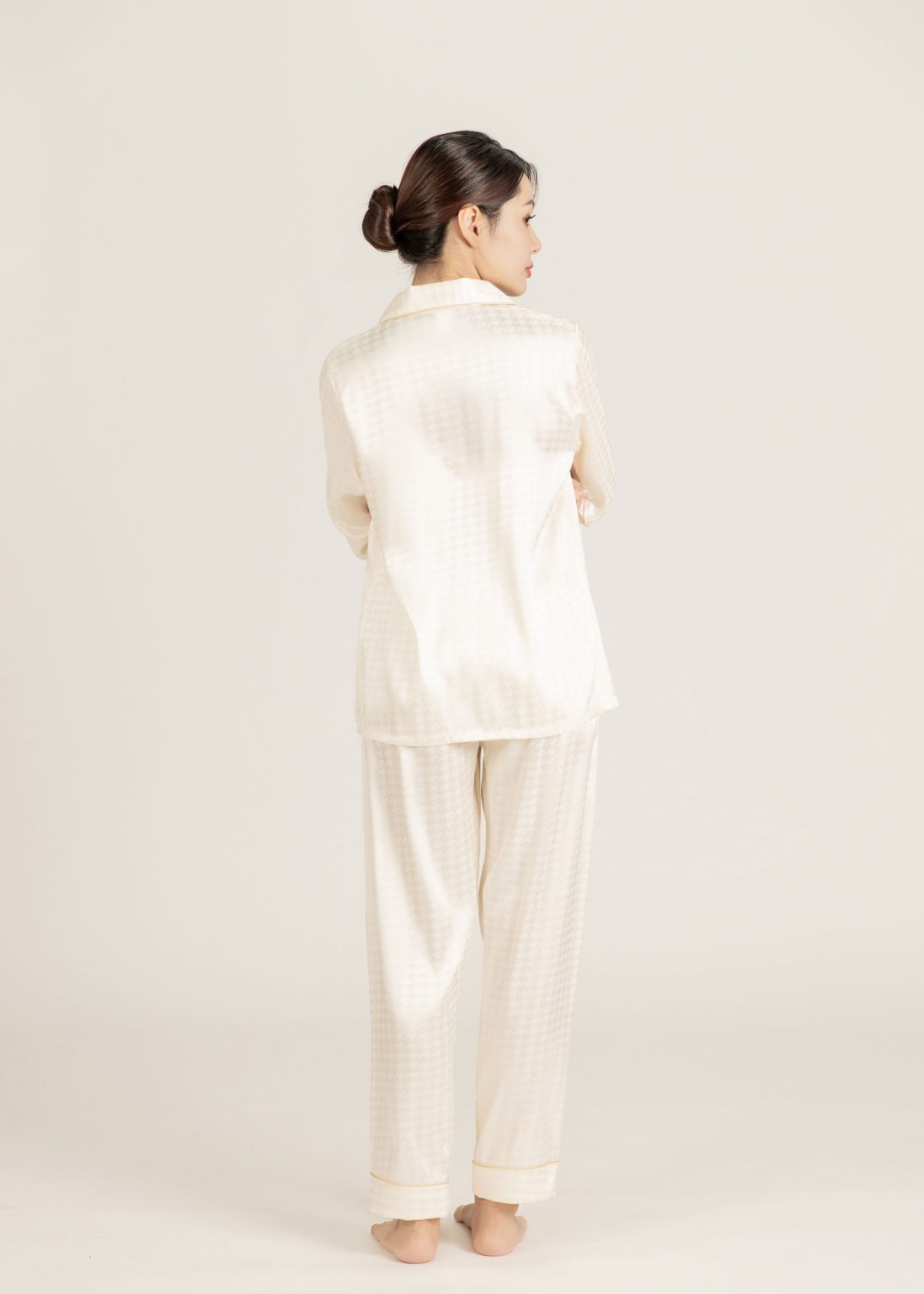Calista Mosaic Nightwear Set In Beige - Image 5