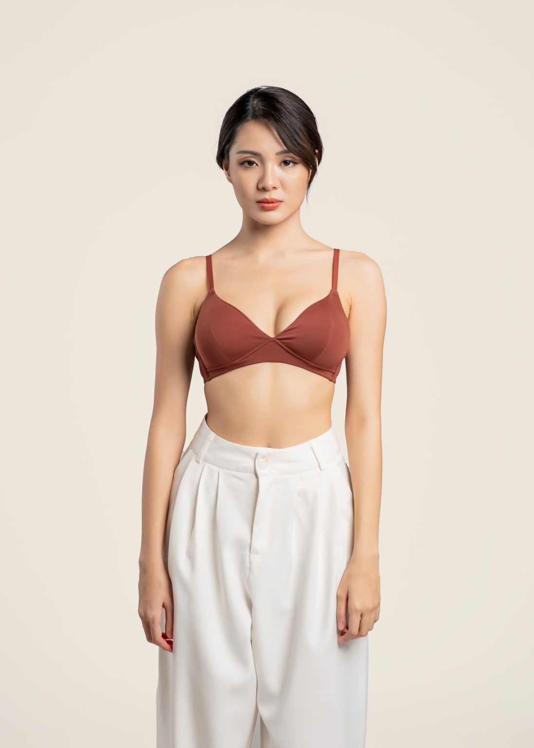Arch Curve Bralette in Brown - Image 3
